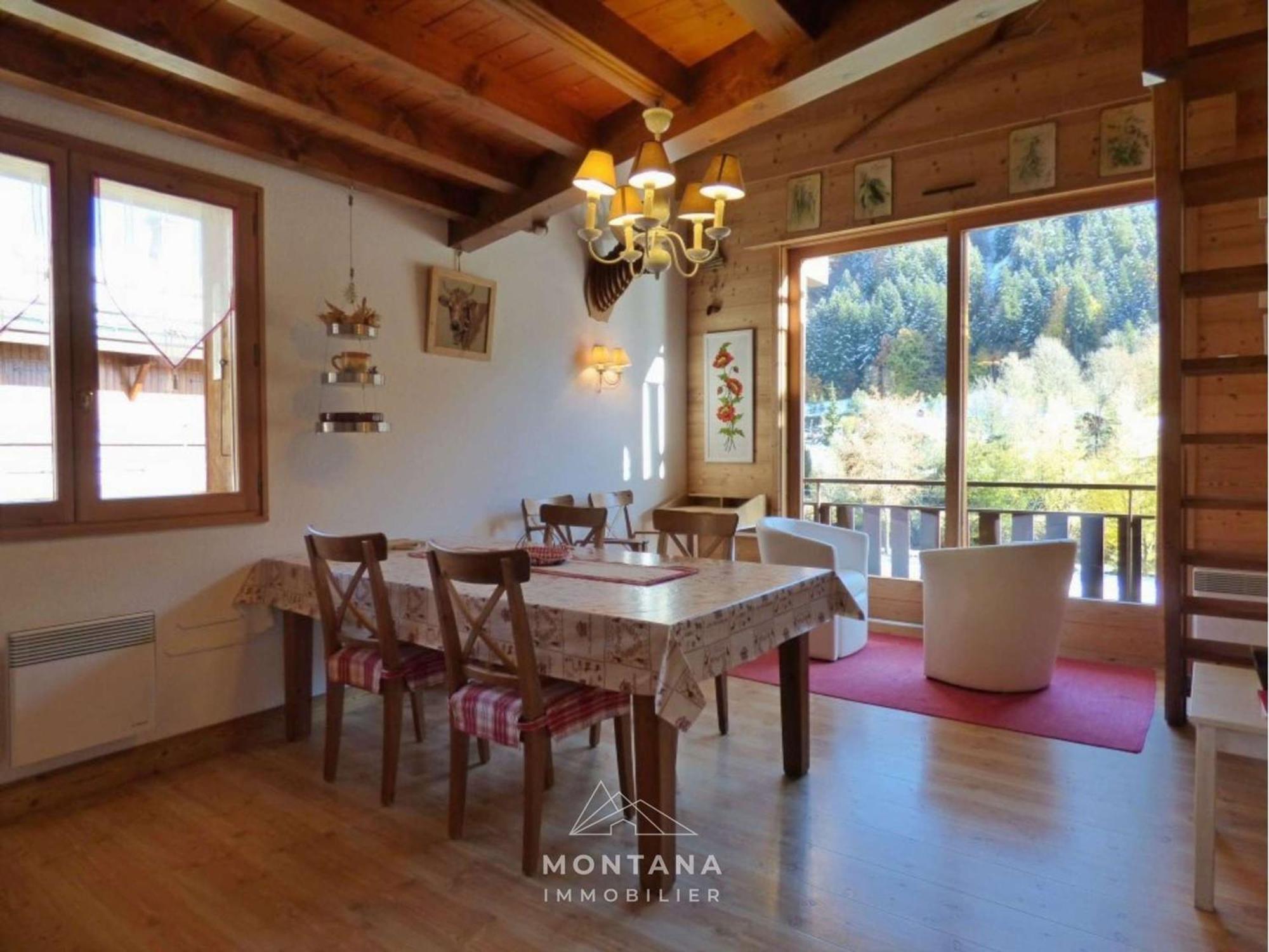 Appart. 70m², 2 Chambres, Mezzanine, Balcon Sud, Garage, Pres Commerces, Navettes - Fr-1-458-110 * Le Grand-Bornand